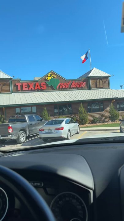 Texas Roadhouse - Steakhouses Near Me - Live Oak, Texas