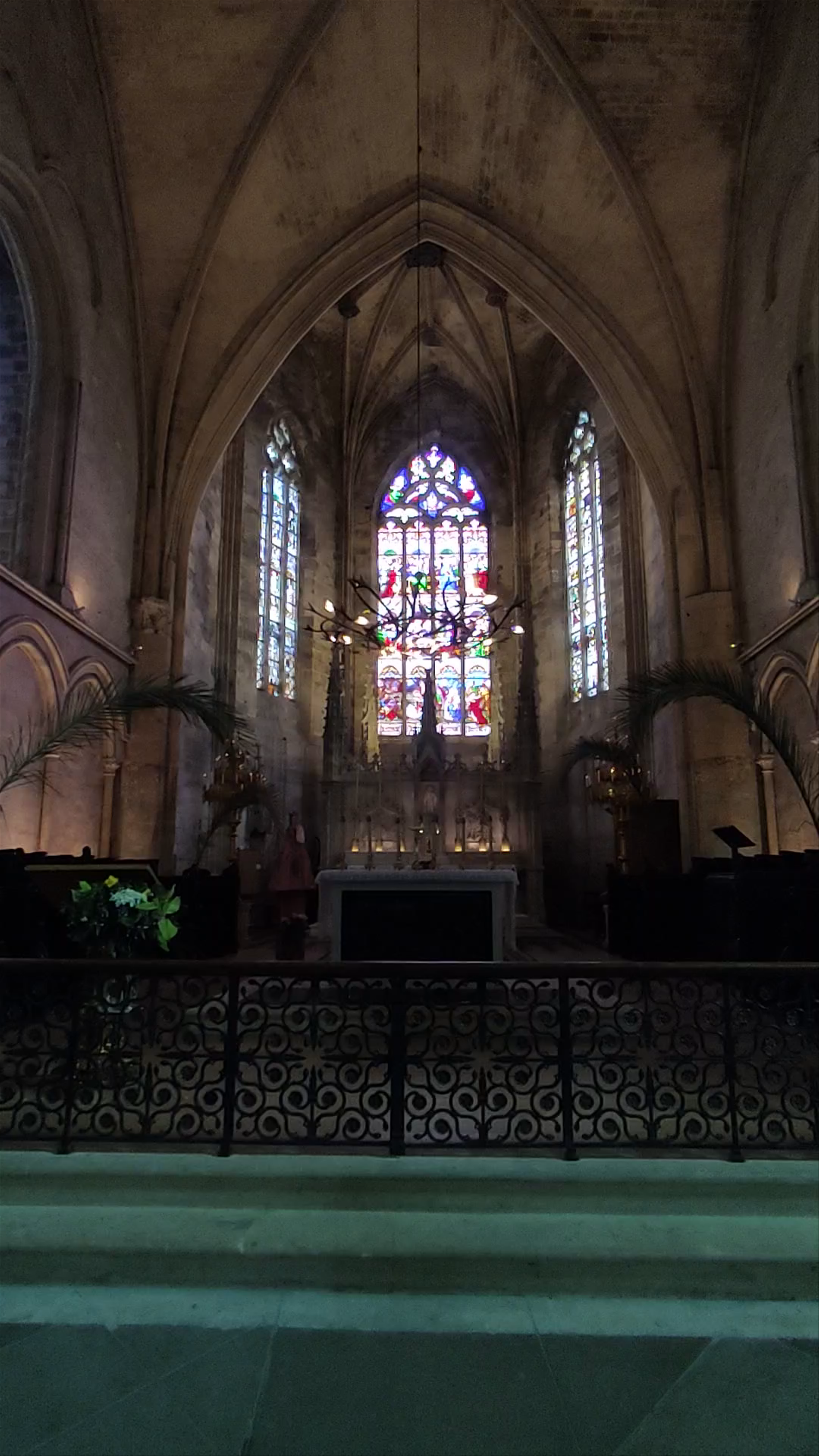 Saint-Émilion Collegial Catholic Church: Gothic Serenity in Nouvelle-Aquitaine