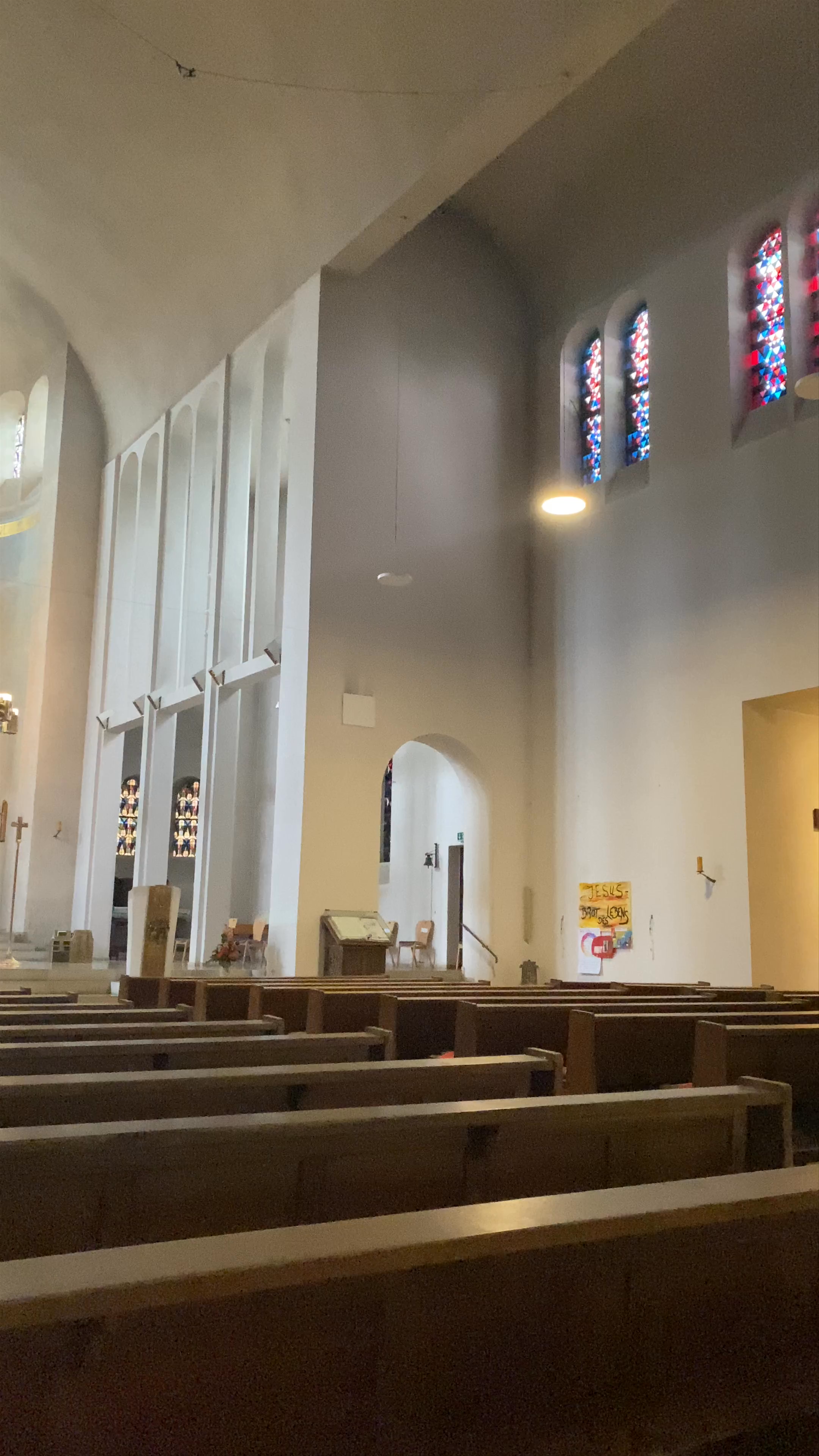Propsteipfarrkirche St. Mariä Himmelfahrt: A Serene Sanctuary in Jülich