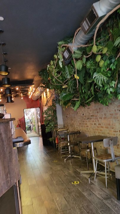 A Gusto Thai Bistro - Inside the Thai.... A Gusto Thai Bistro - Cafes Near Me - Brooklyn, New York
