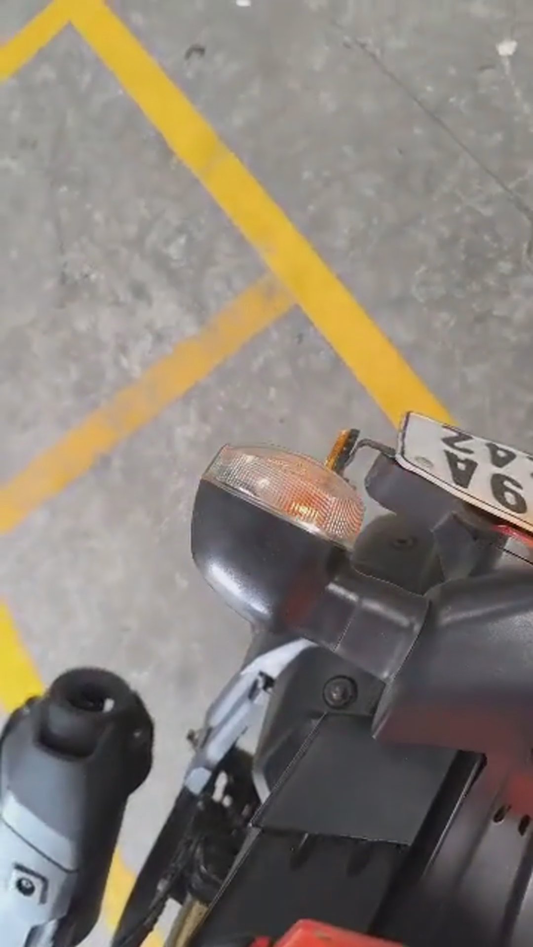 Walk-around video thumbnail