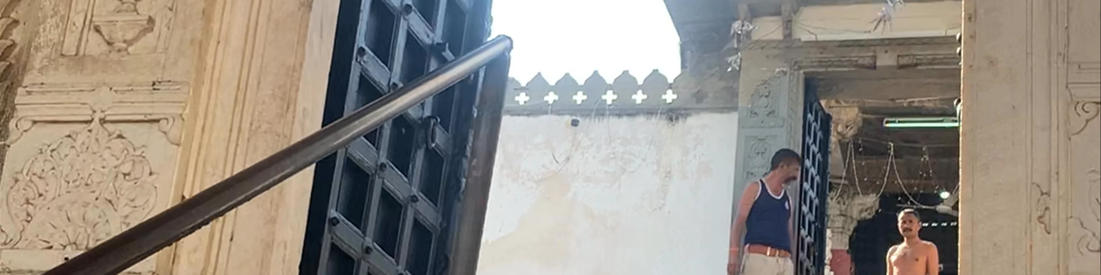 Jagat Shiromani Temple