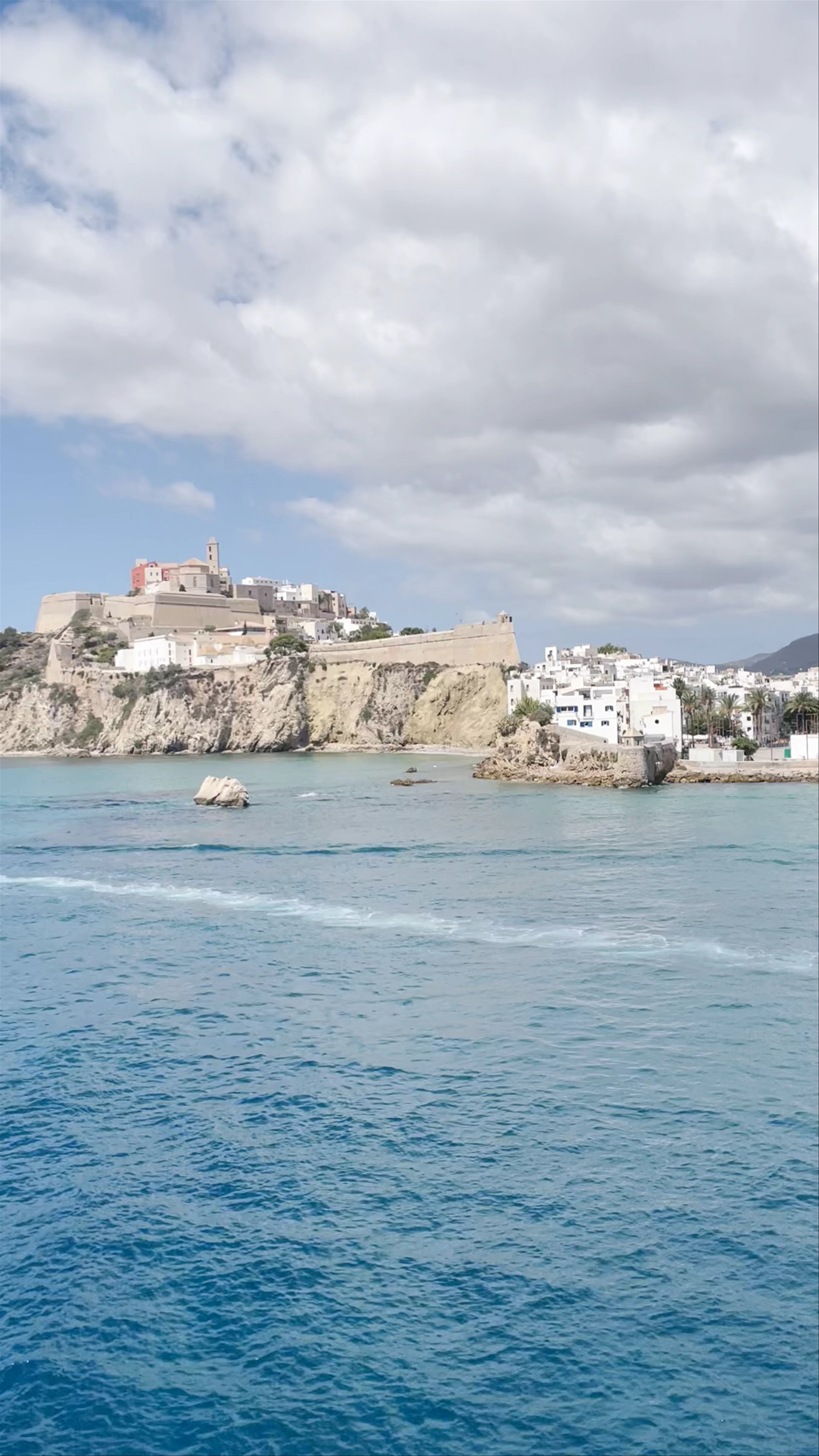 Puerto de Eivissa, Carrer Botafoch