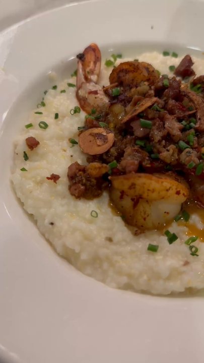 Tableau - Shrimp & Grits (split in half) - Cajun/Creole Near Me - New Orleans, Louisiana