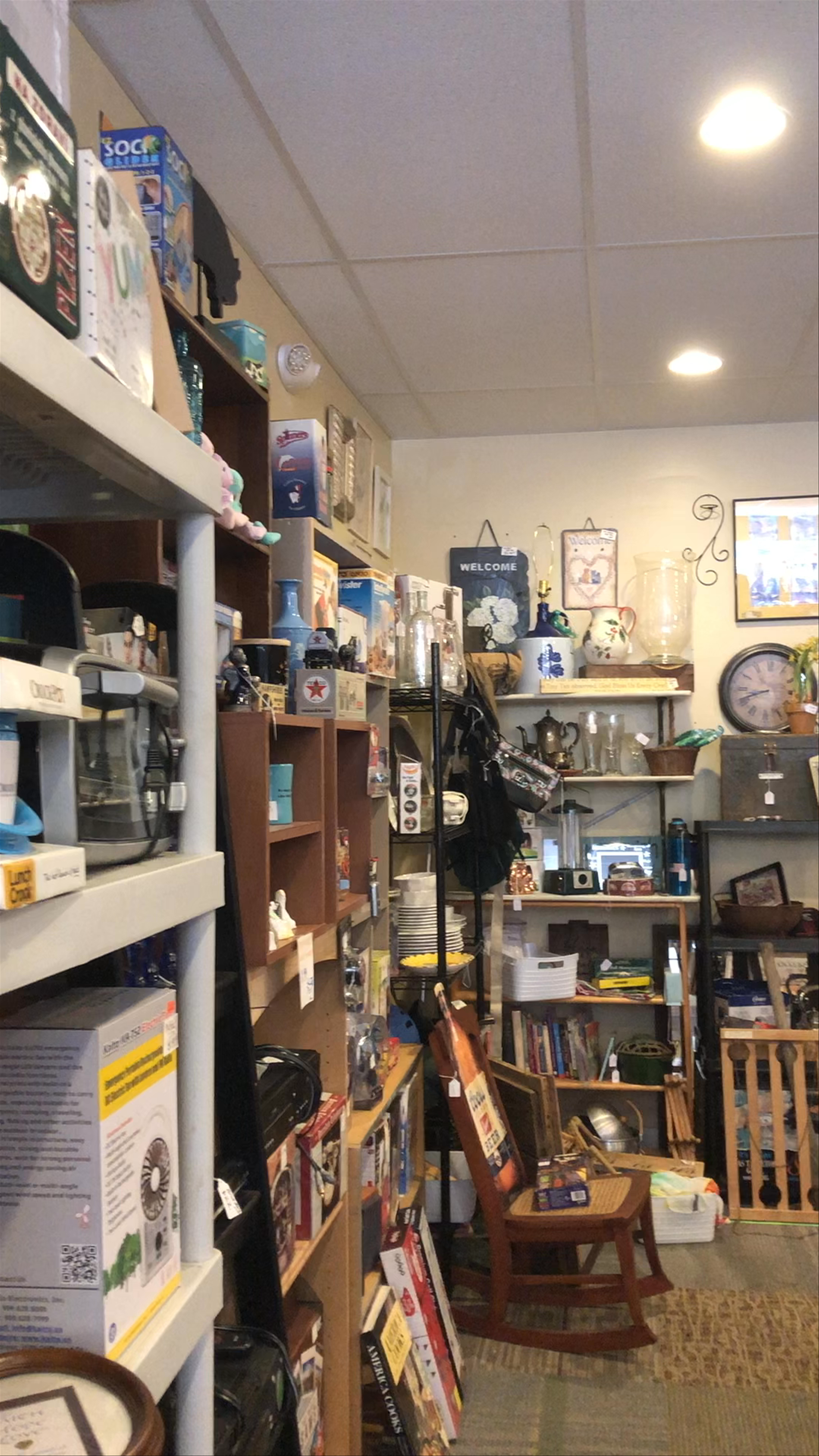 Tilton Village Thrift