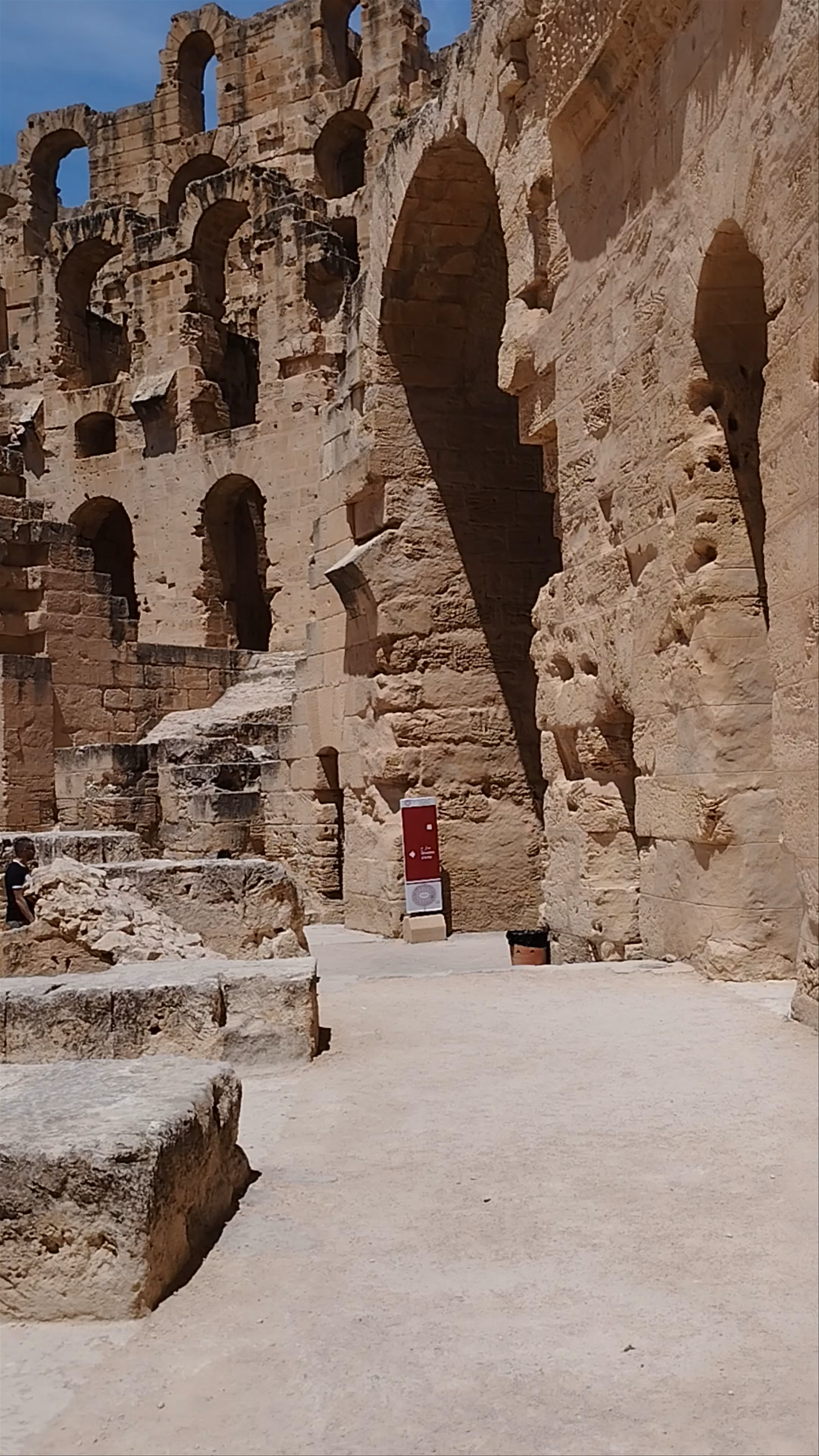 El Jem Museum: Timeless Roman Grandeur in Tunisia