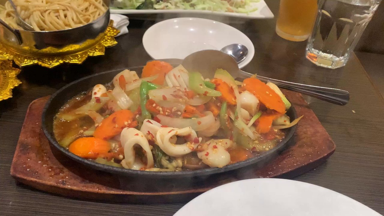 Coconut Bay - This my Sizzling seafood platter - Thai Near Me - Burlingame, California