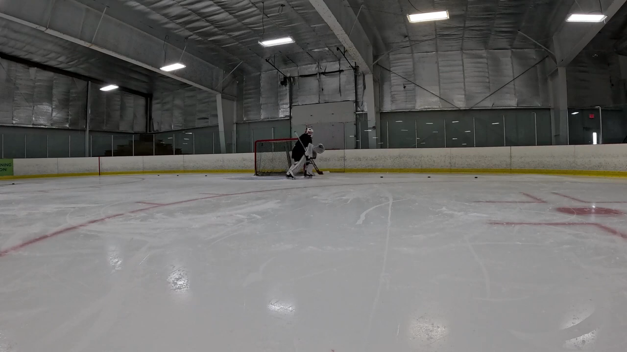 Lilleah Tittle: Skillful Puck Play in Goalie Training Session