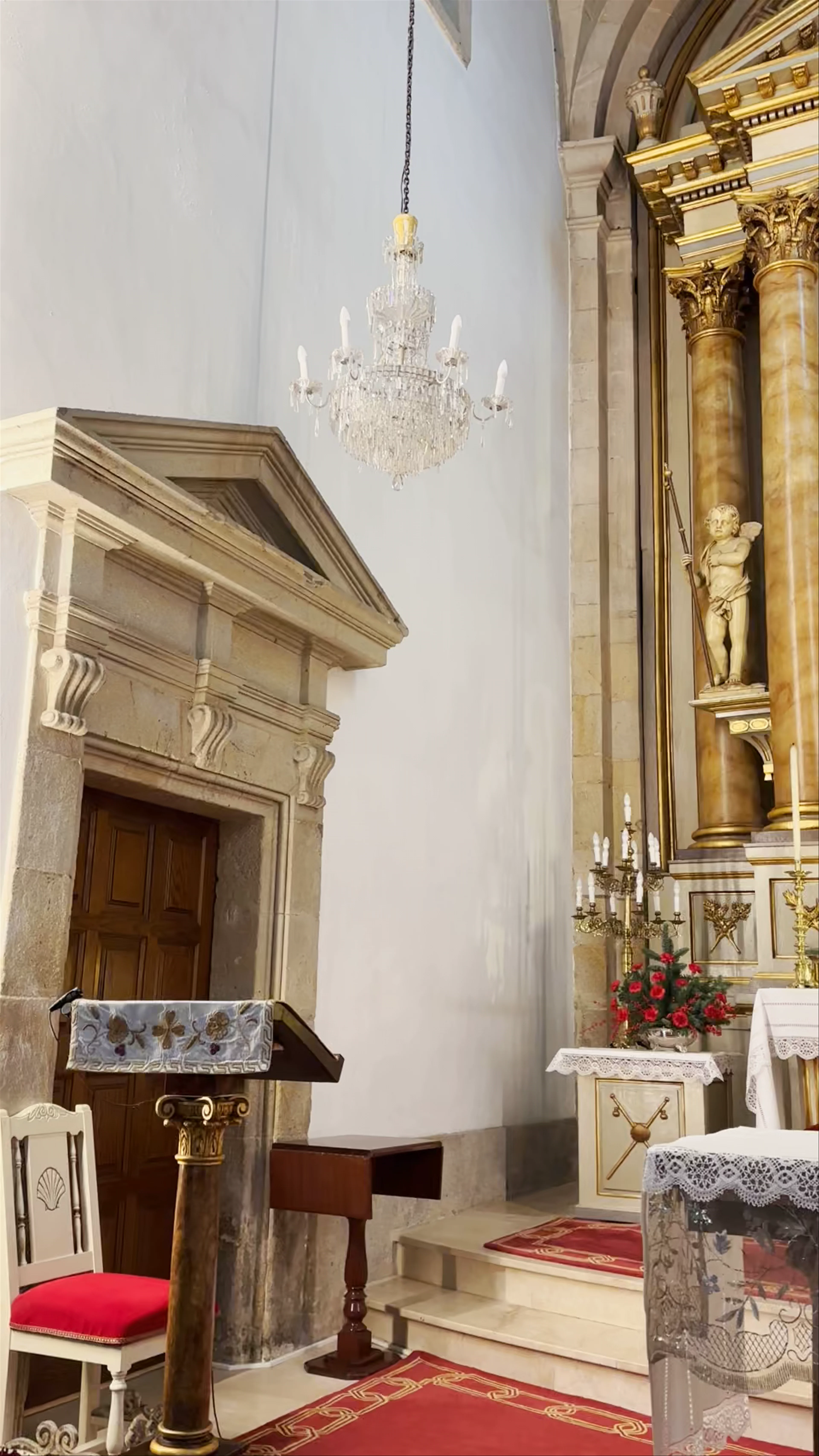 Santuario de la Peregrina (Parroquia San Bartolome)