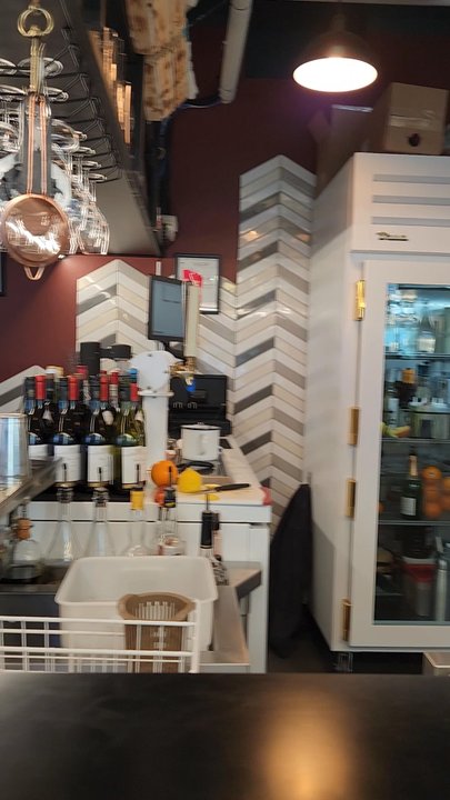 Au Petit Comptoir - Breakfast & Brunch Near Me - Vancouver, British Columbia