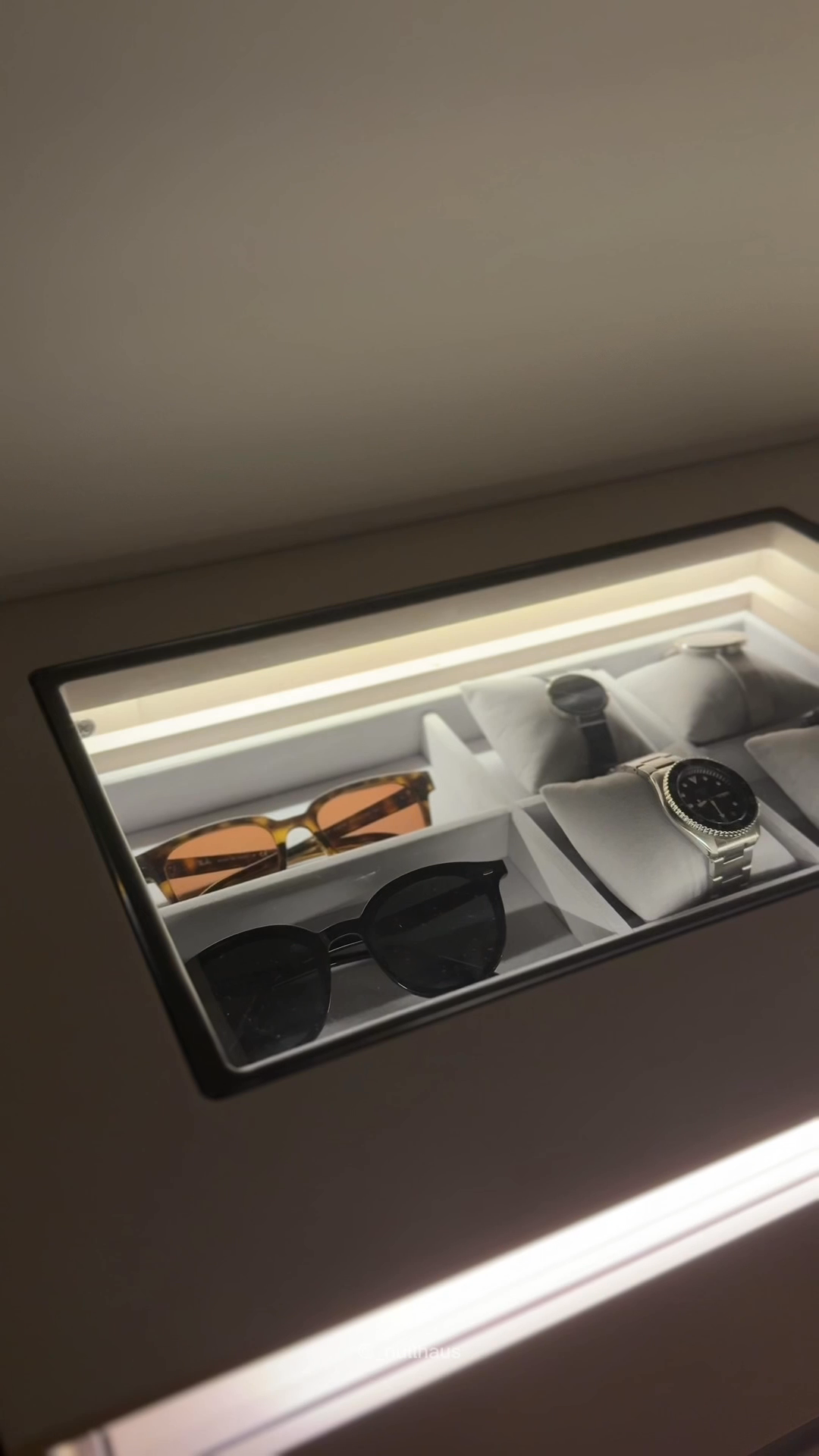 Dreamy-vanity-corner