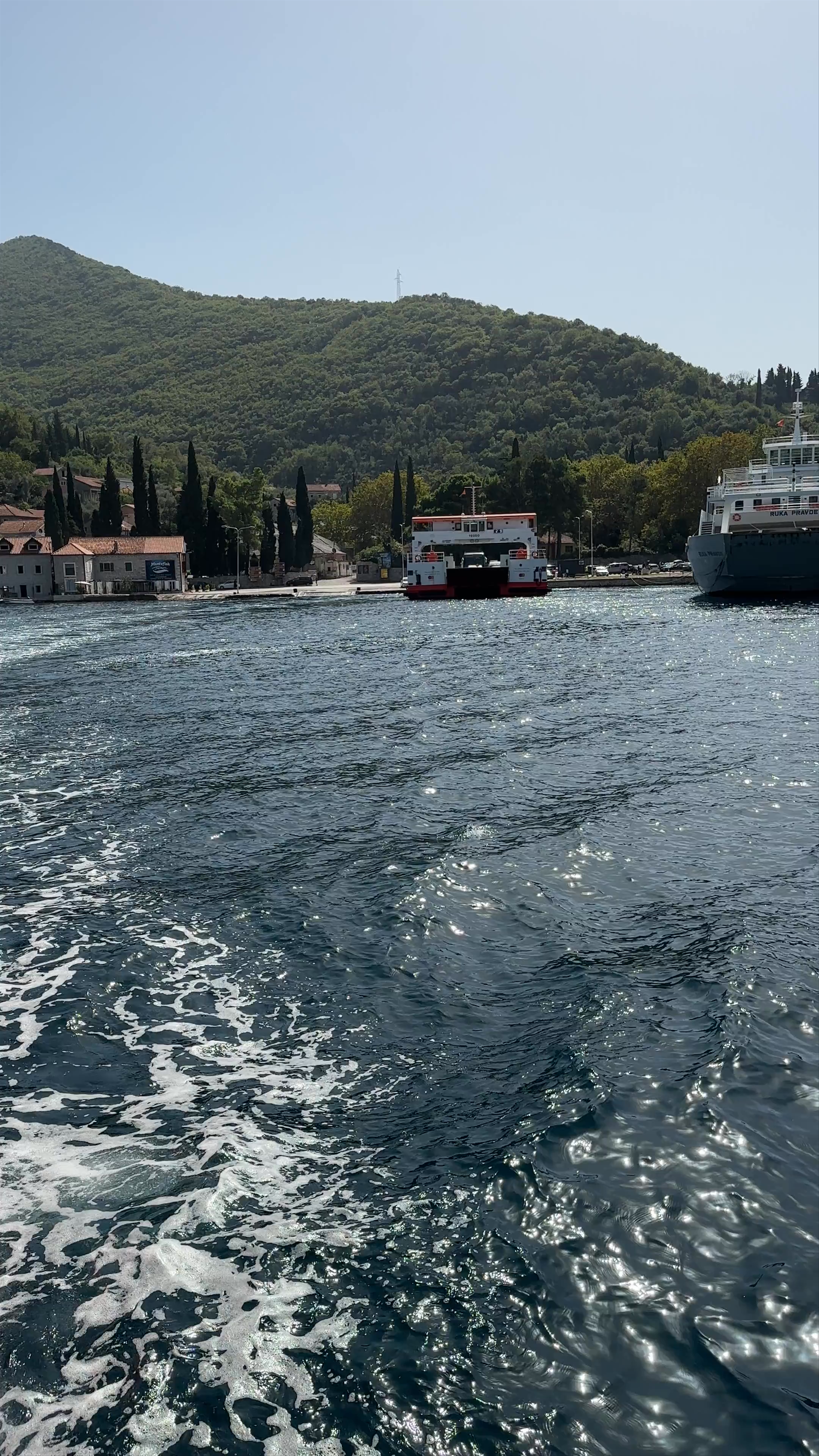 Ferry Lepetane