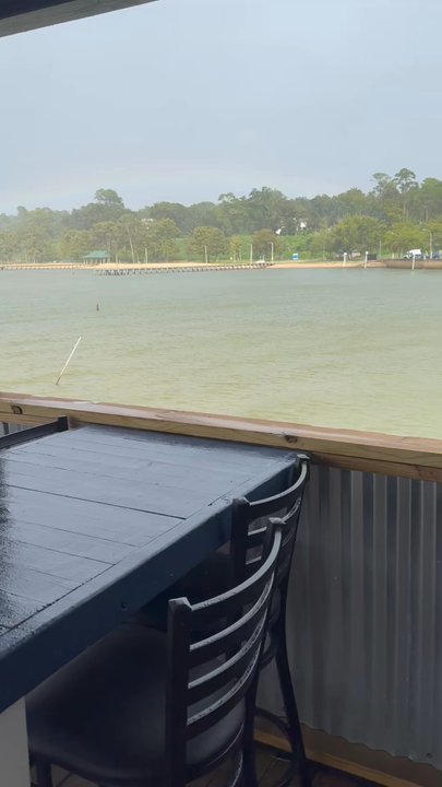 The Blind Tiger - Bar & deck area - Seafood Near Me - Fairhope, Alabama