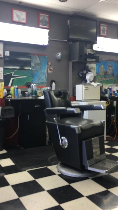 Uptown Cuts - Barbers Near Me - Carrollton, Texas
