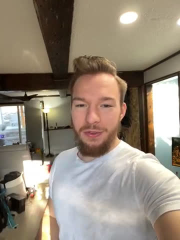 Eric Nowoslawski