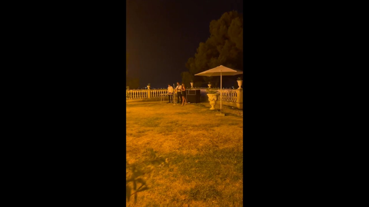 Forever Diamonds - Live Weddings - video 3