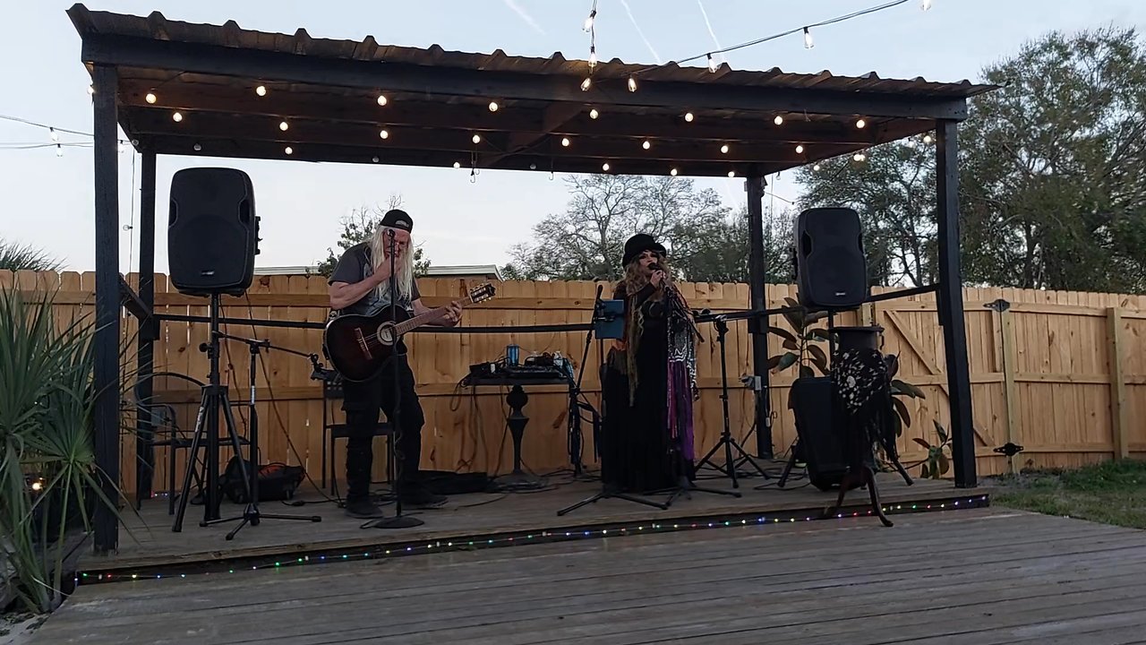 Rockin' Rhonda's - Night Wish performing Dreams 2/15/2025 - Karaoke Near Me - Sanford, Florida