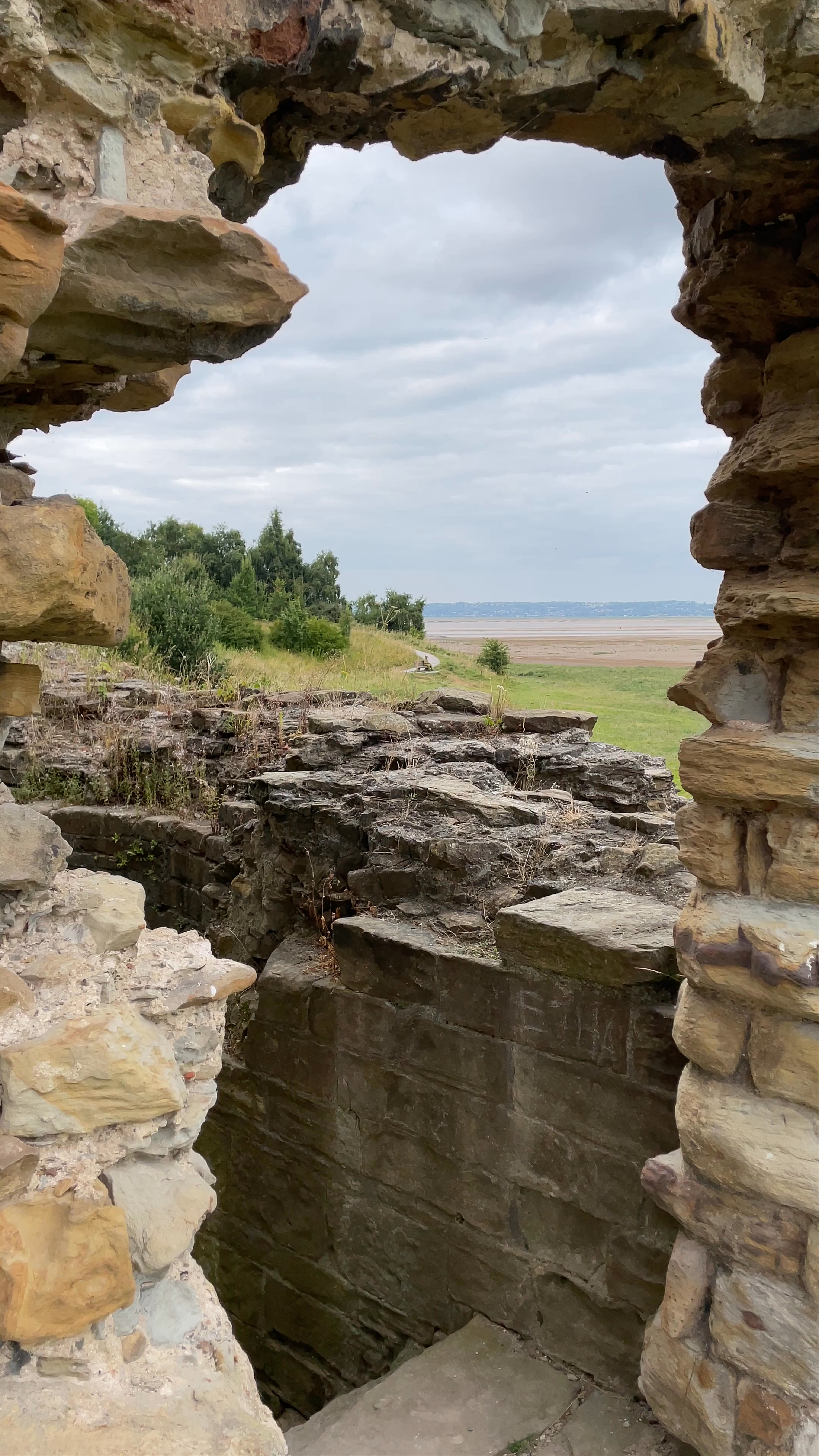 Flint Castle - Castell y Fflint