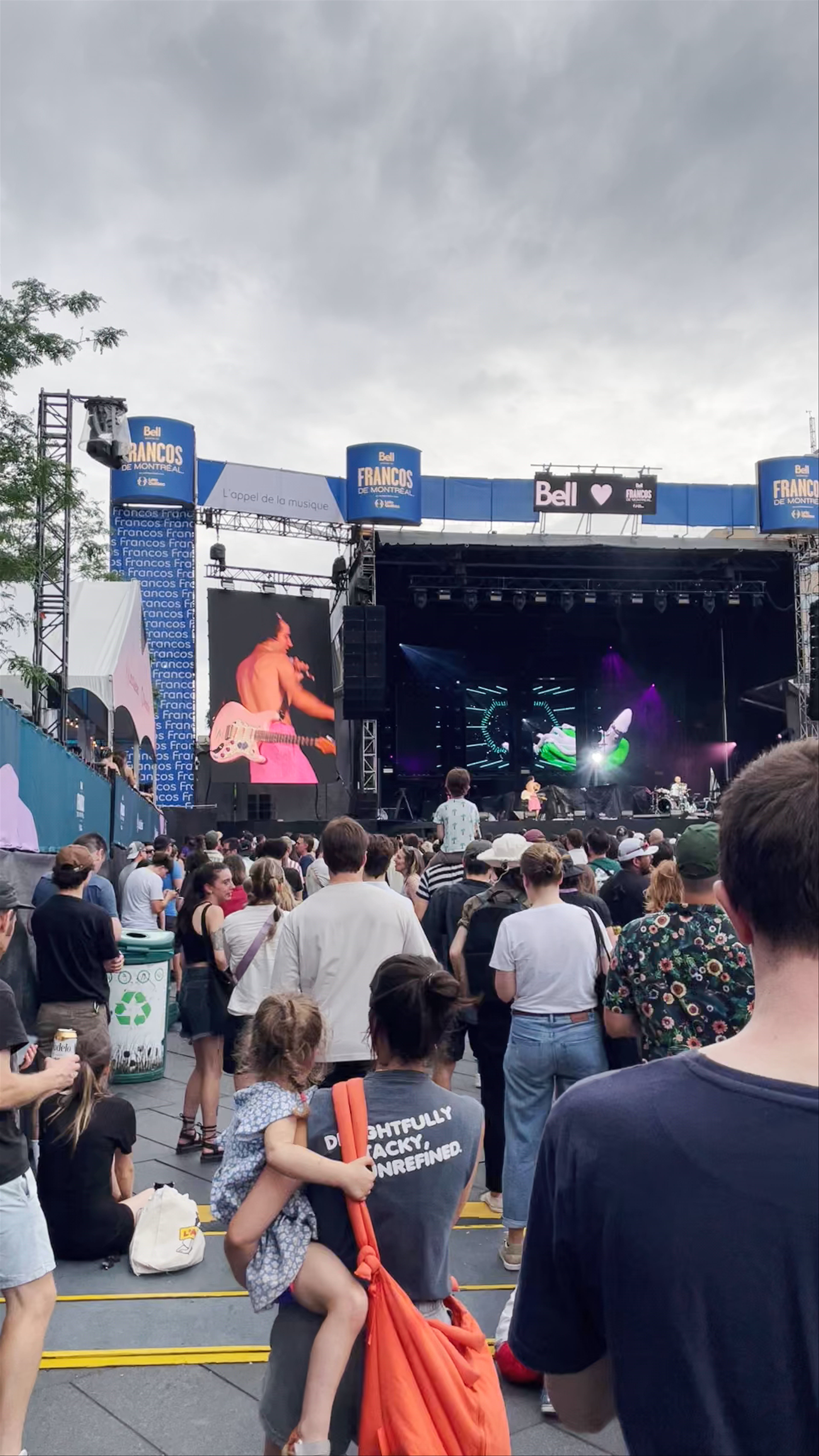 Bell Francos de Montréal Festival: Vibrant Live Music Experience