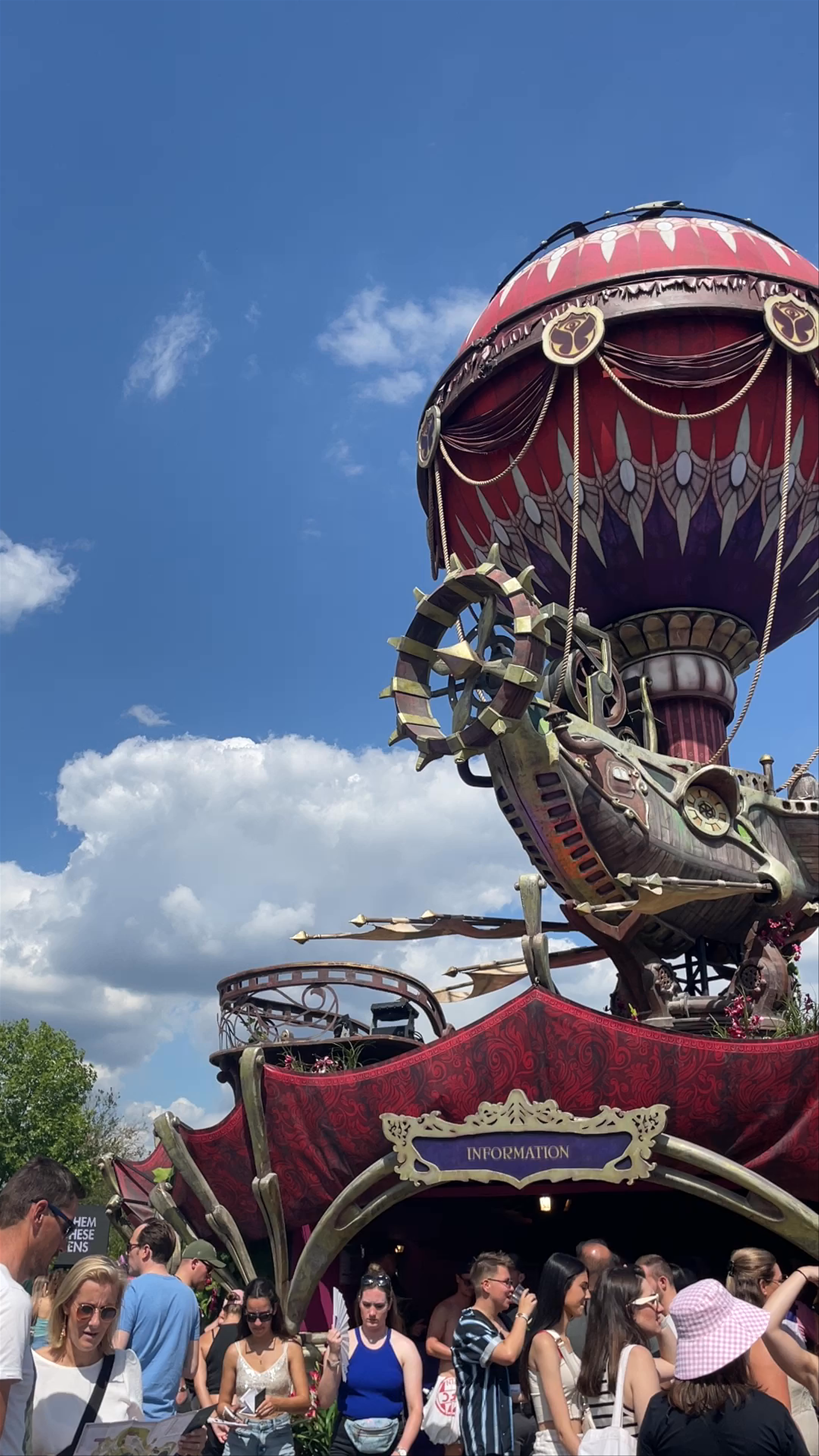 Tomorrowland mainstage