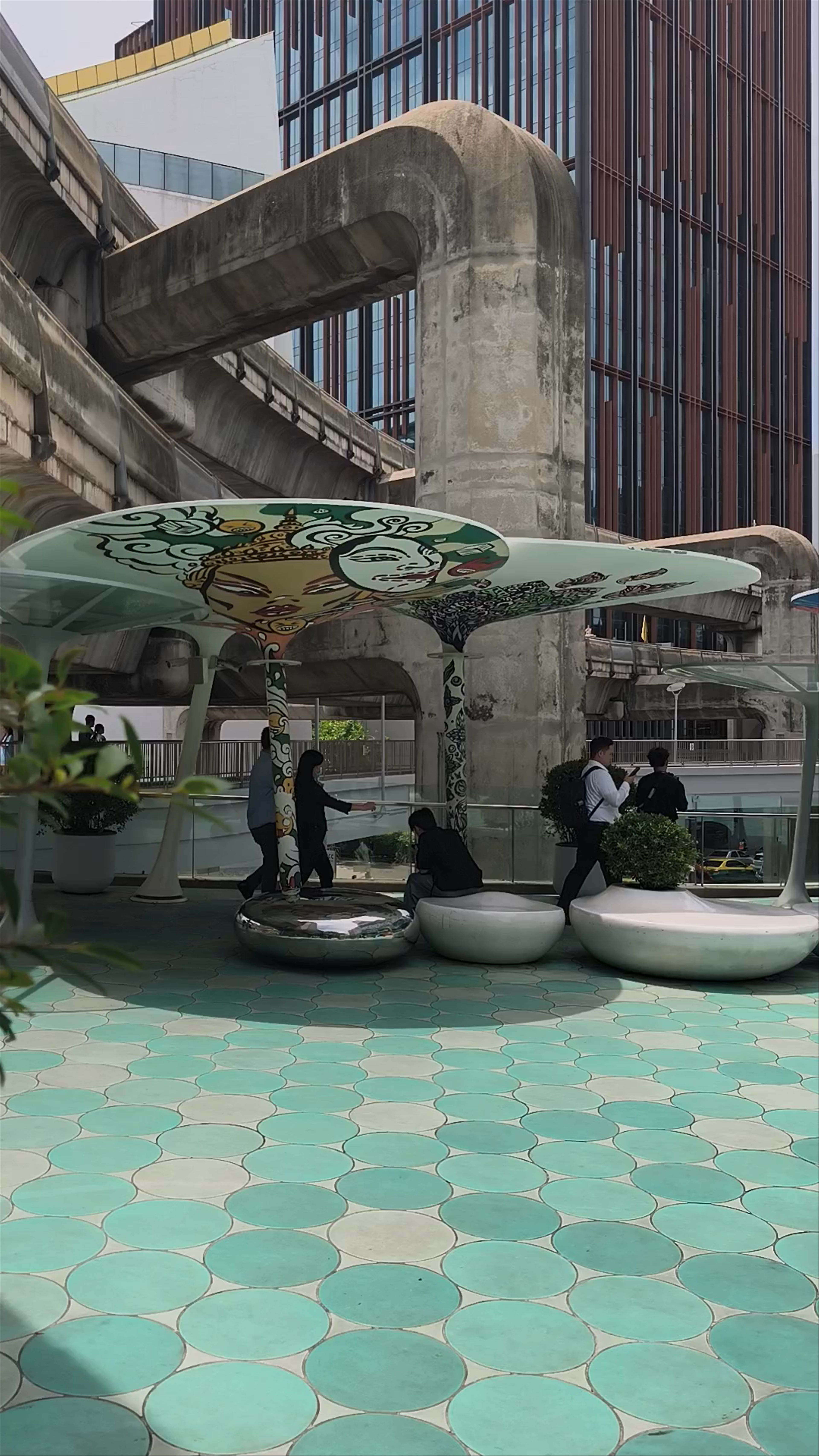 Siam Discovery: Urban Oasis in the Heart of Bangkok