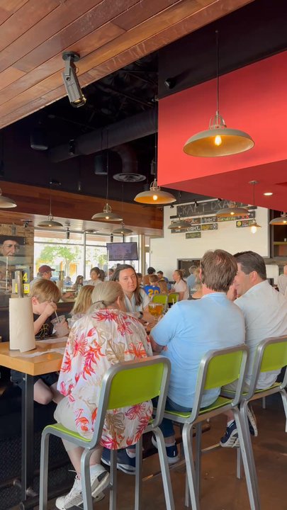 Hopdoddy Burger Bar - The Vibe! - Burgers Near Me - Dallas, Texas