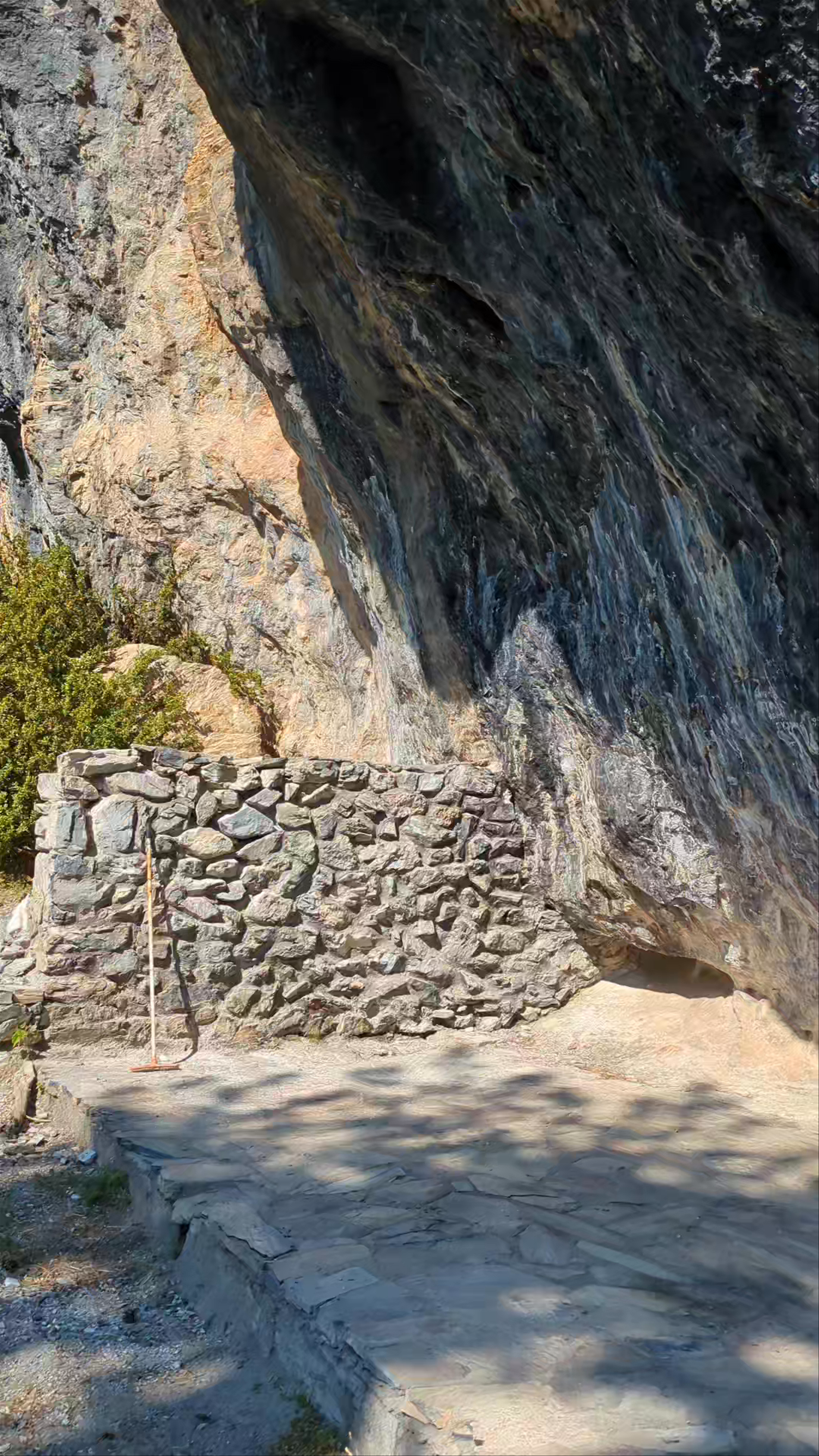 Ithakisios Cave