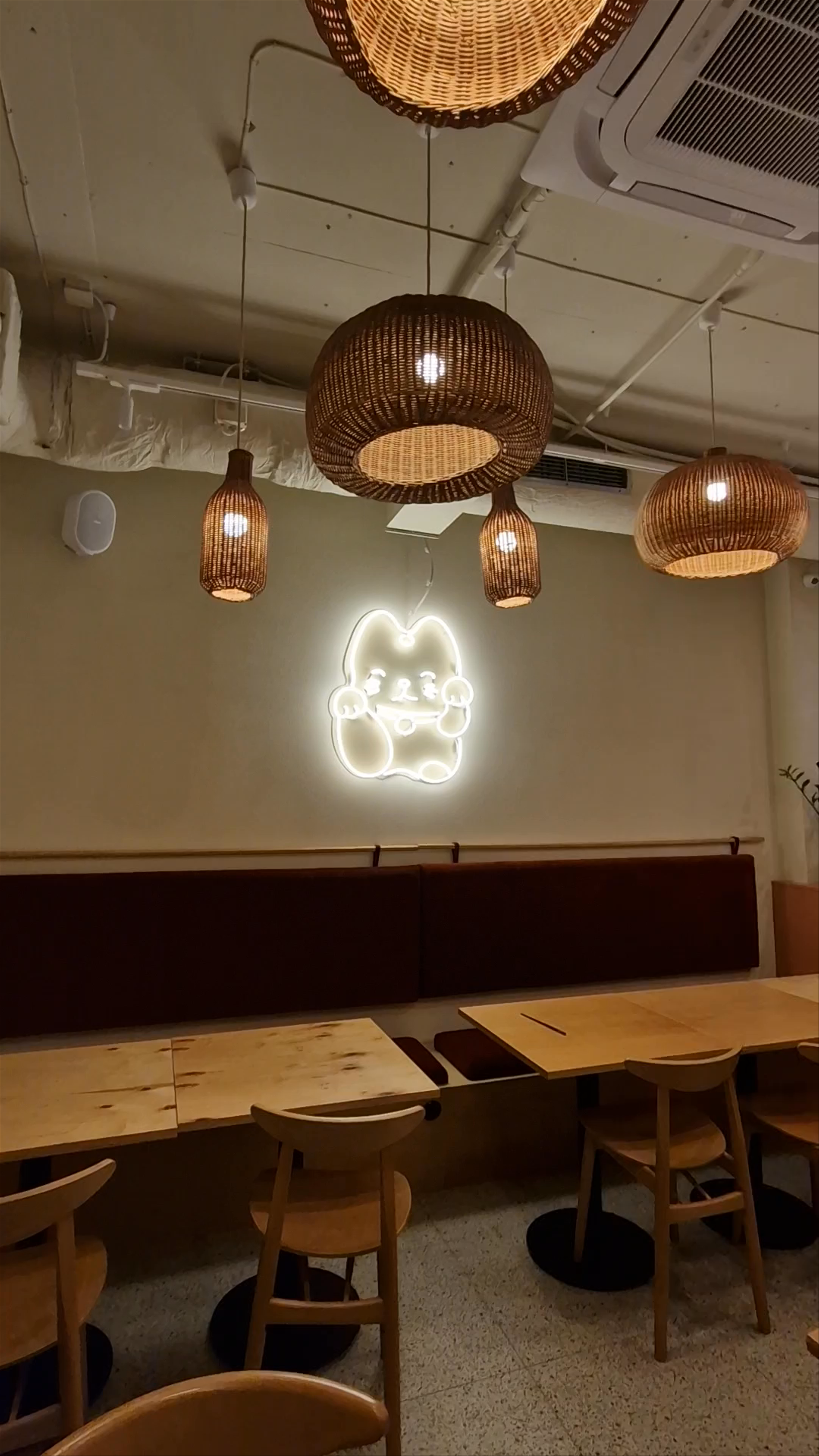 Oh My Phō Bistro