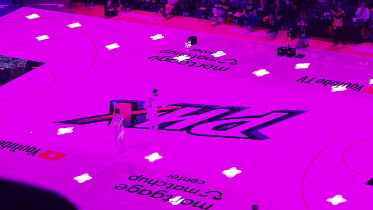 Phoenix Mercury - Halftime show - Professional Sports Teams Near Me - Phoenix, Arizona