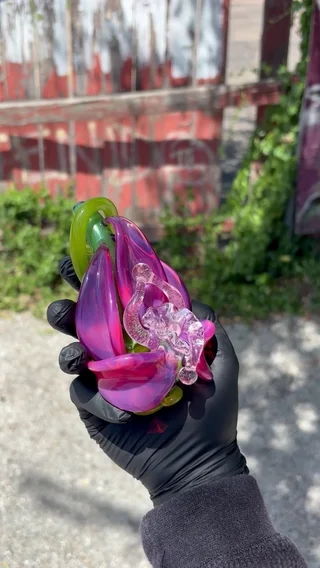 Preview pic of Laceface dry pipe
