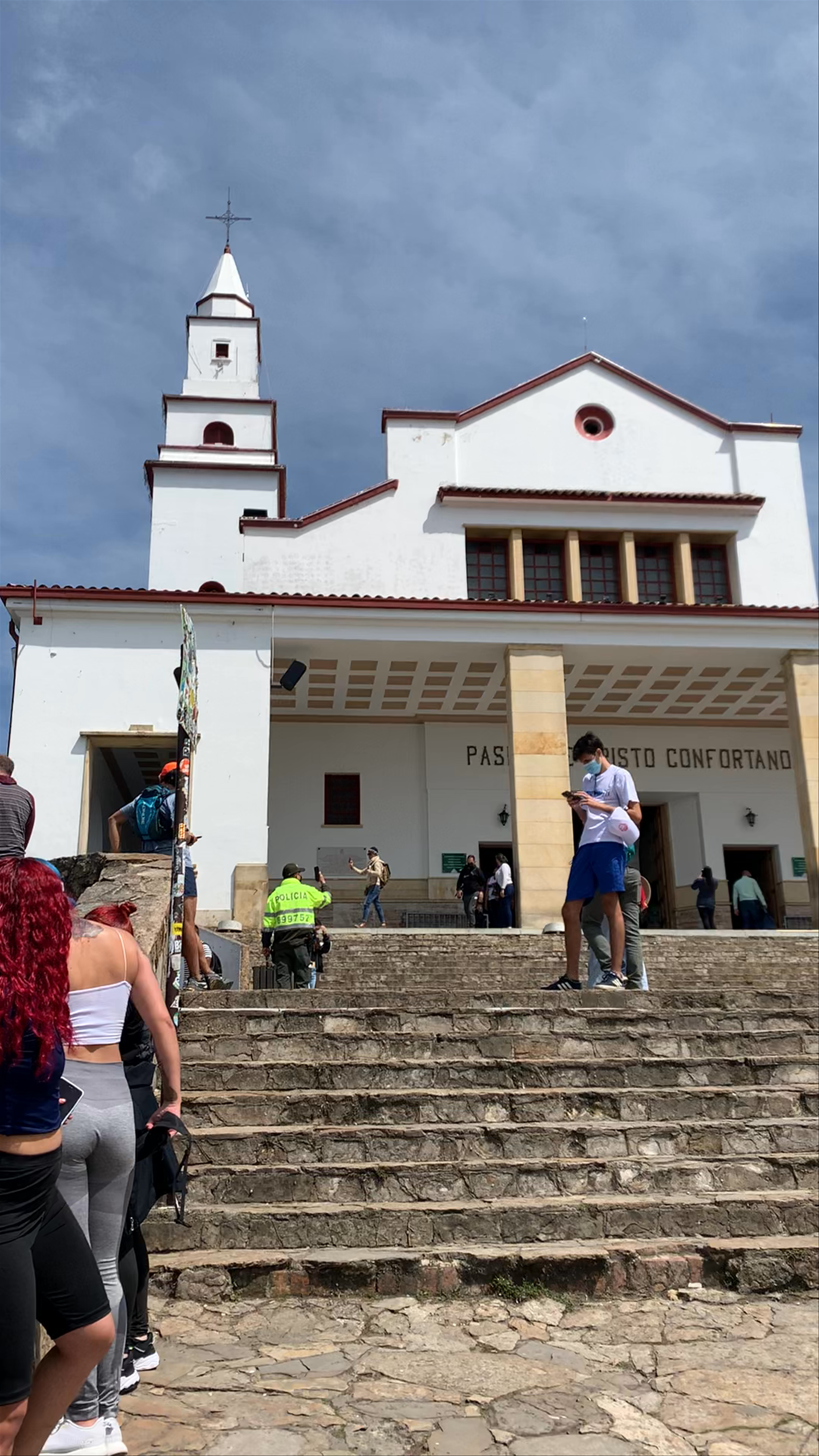 Basílica Santuario del Señor de Monserrate: Spiritual and Scenic Escape in Bogotá