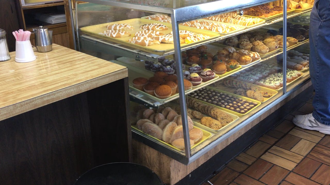Bill's Donut Shop - Donuts Near Me - Centerville, Ohio