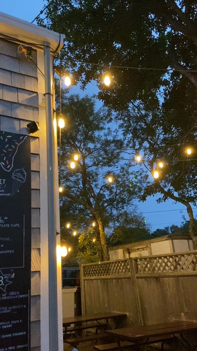 3-Way Scoops - Ice Cream & Frozen Yogurt Near Me - Nantucket, Massachusetts