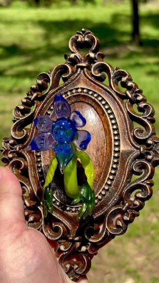 Small image 1