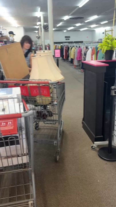 Consign Charleston - Best experience ever - Furniture Stores Near Me - Charleston, South Carolina