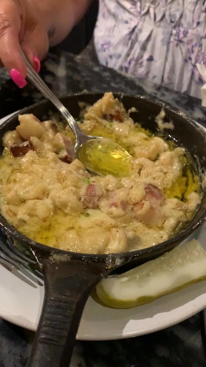 The Lazy Cow - Gastropubs Near Me - Bayside, New York