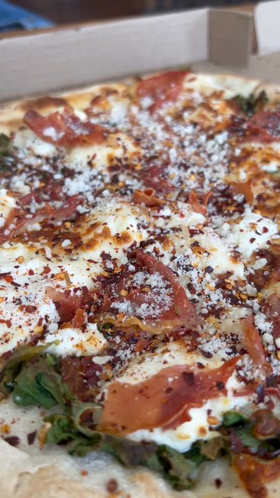 Marfa Para Llevar - Kale, mozz, and ricotta pizza + prosciutto - Italian Near Me - Marfa, Texas