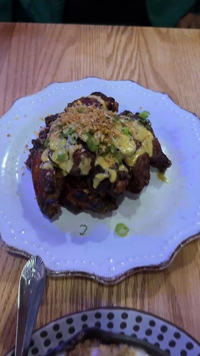 Sally O's - Appetizers: Your New Favorite Wings and Sally Mac & Cheese - Bars Near Me - Baltimore, Maryland