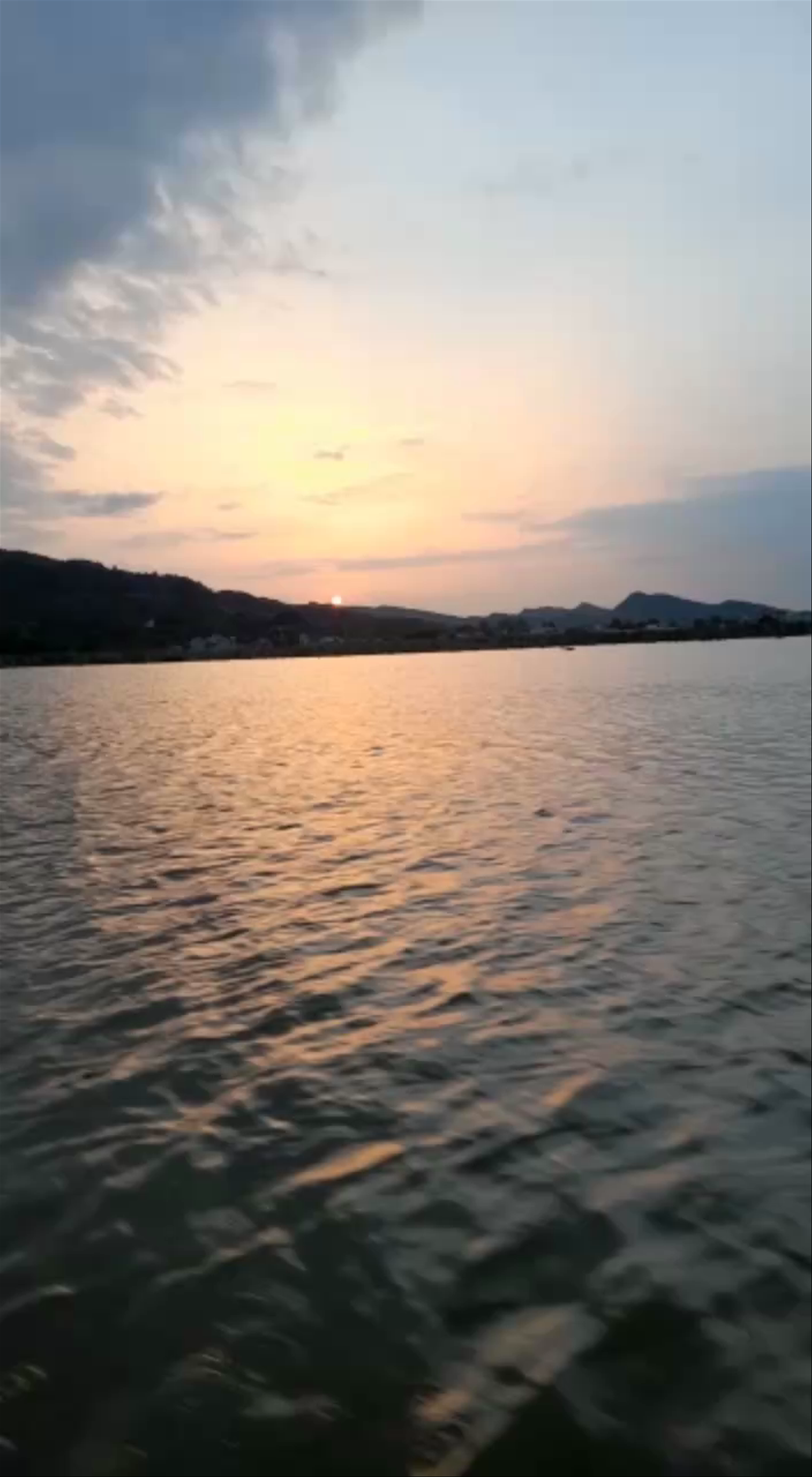 KALLAR KAHAR LAKE