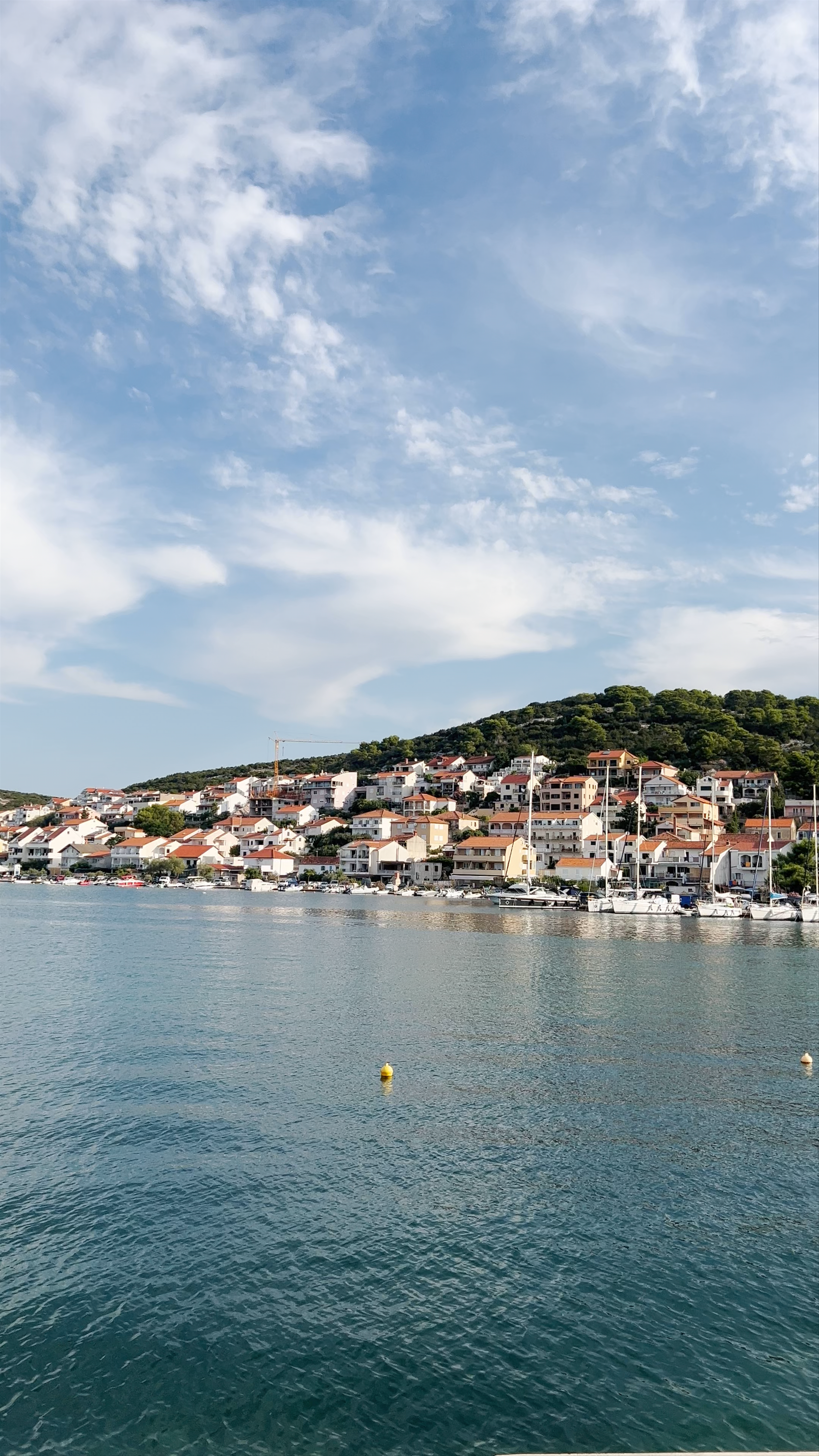 Podizni Most Tisno: A Coastal Croatian Gem at Mid-Morning