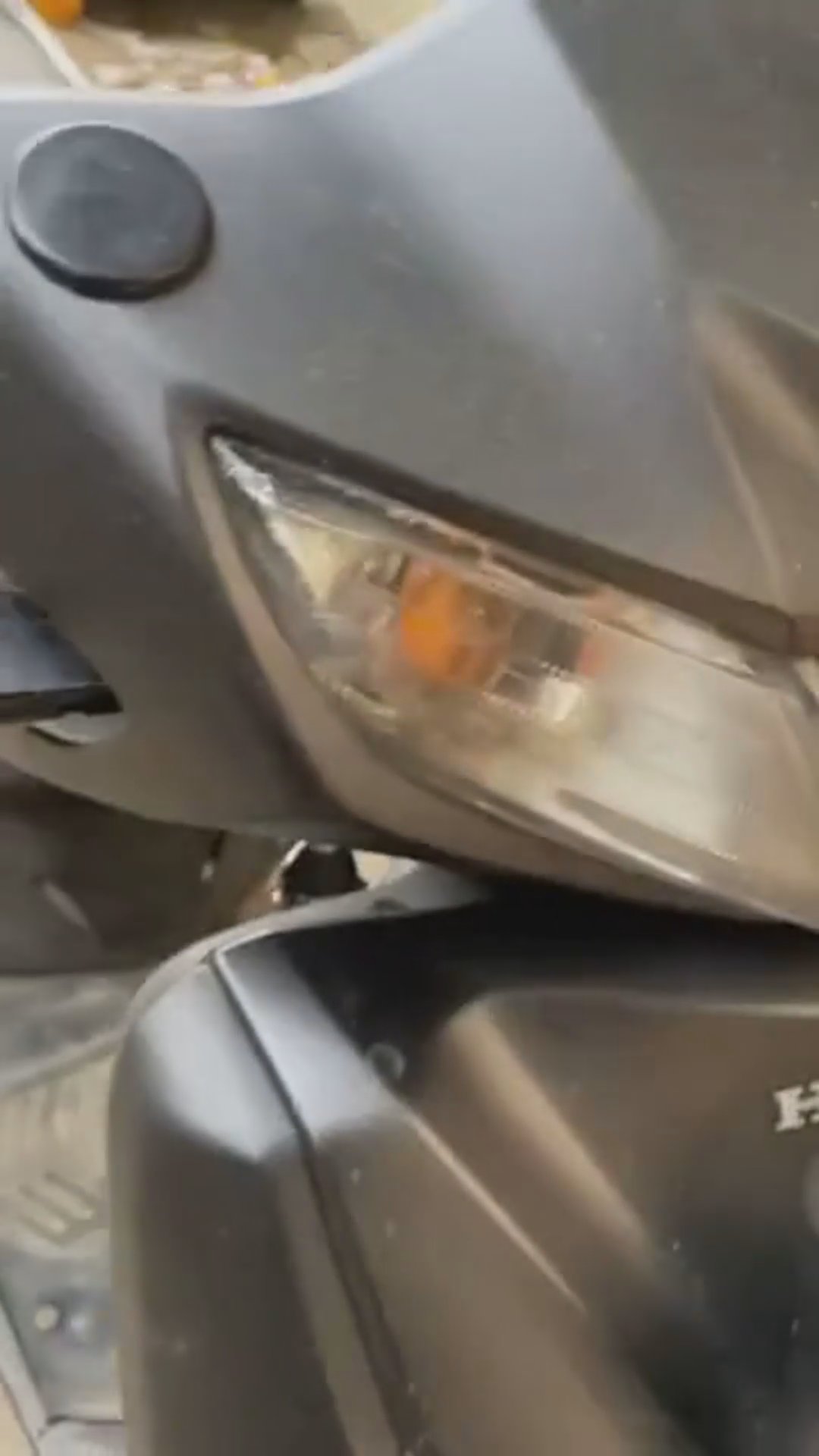 Walk-around video thumbnail