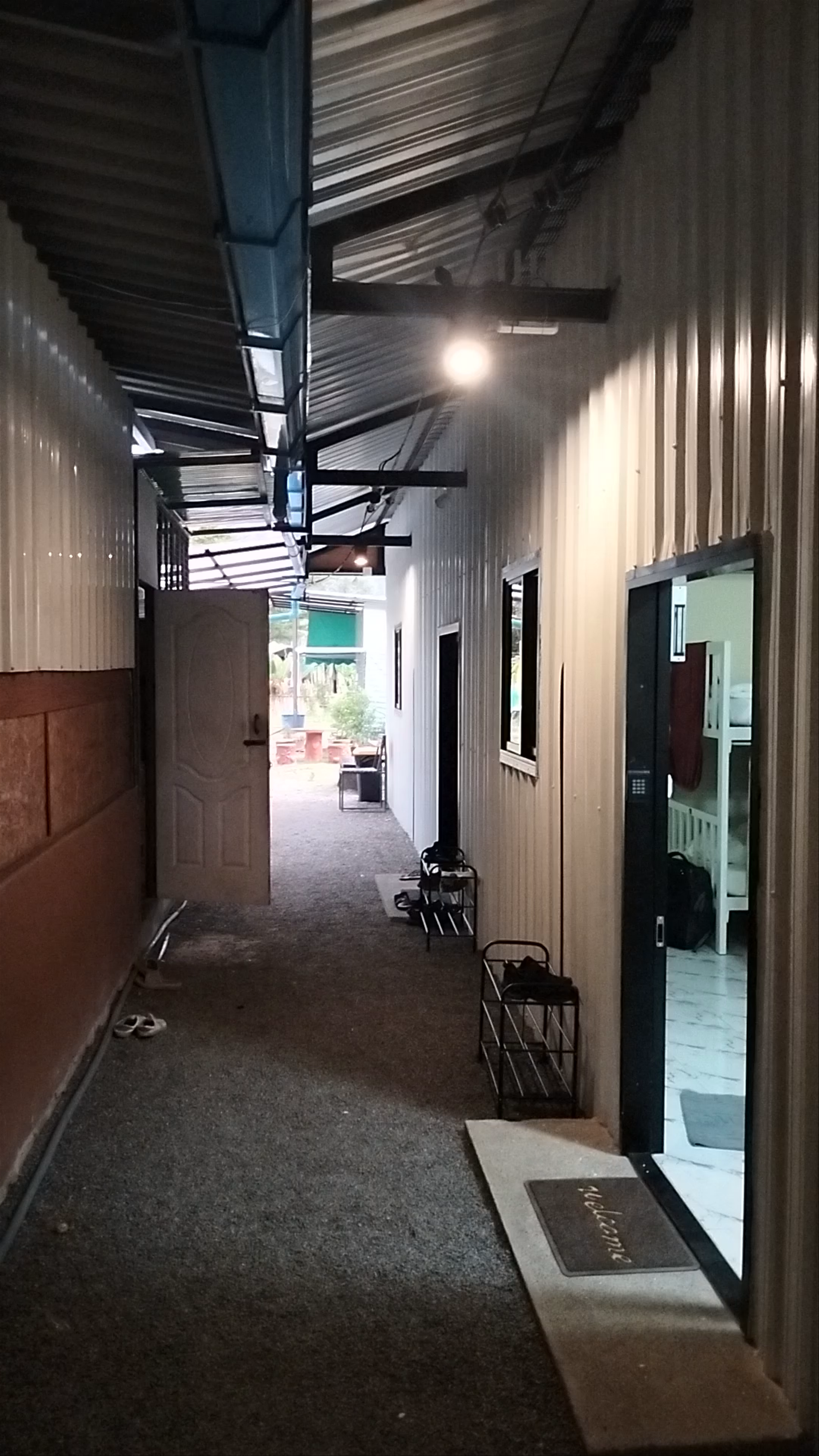 Bunk Bed Hostel Khaosok Khlong Sok