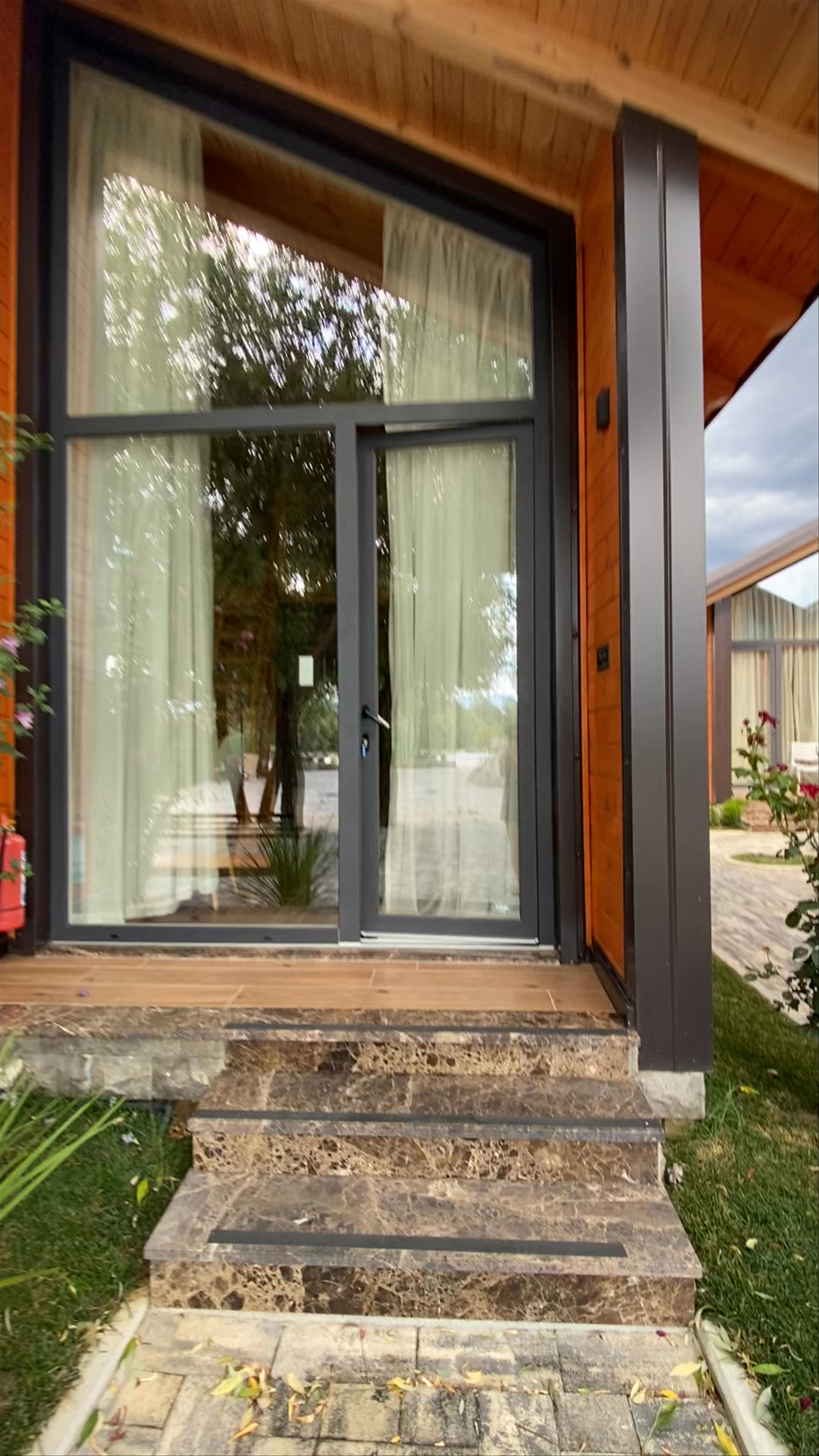 Hysaj Agroturizëm Restorant & Hotel & Camping