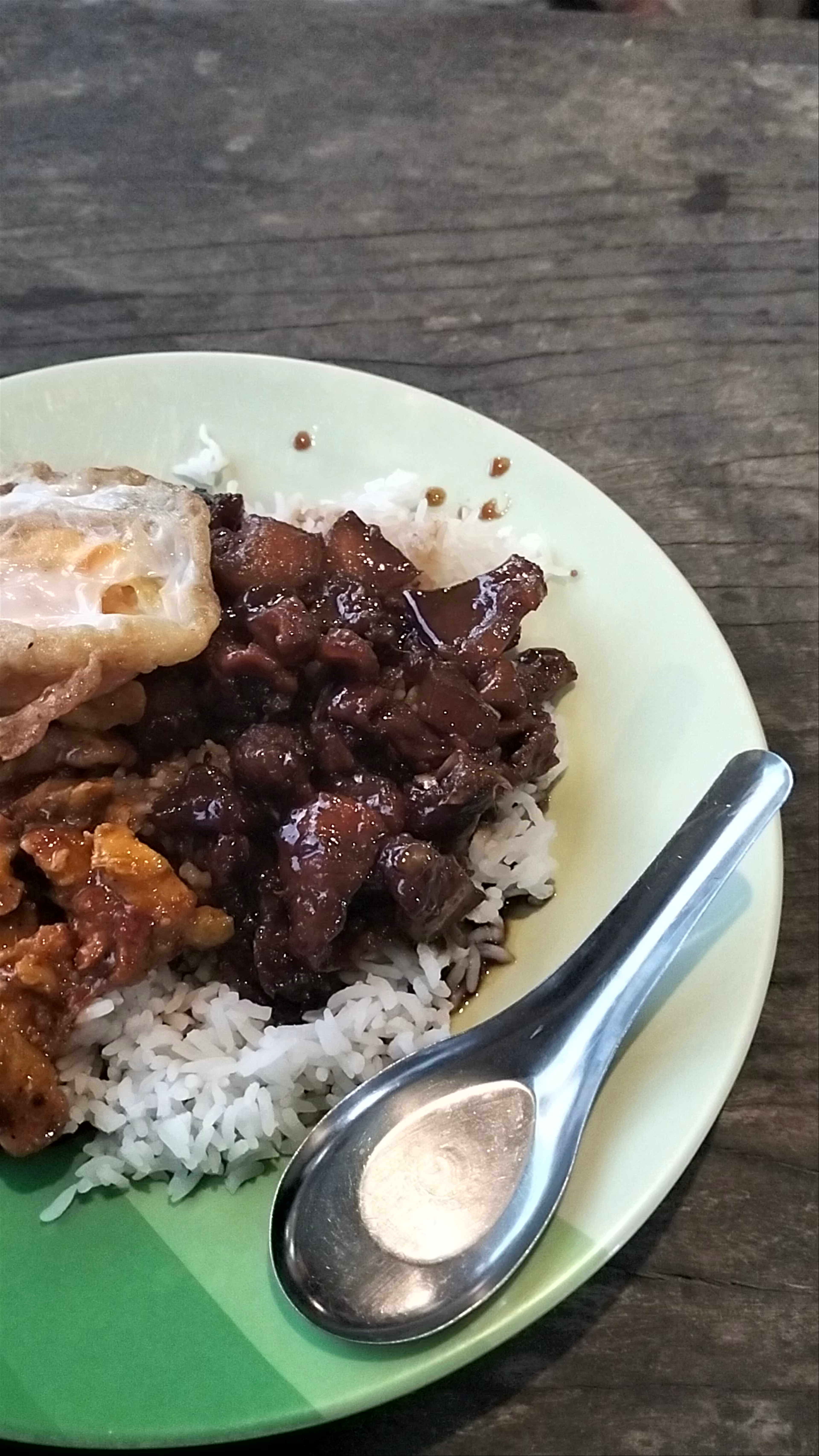 Authentic Thai Street Food Experience at Nongsaw Thai Food, Khlong Sok