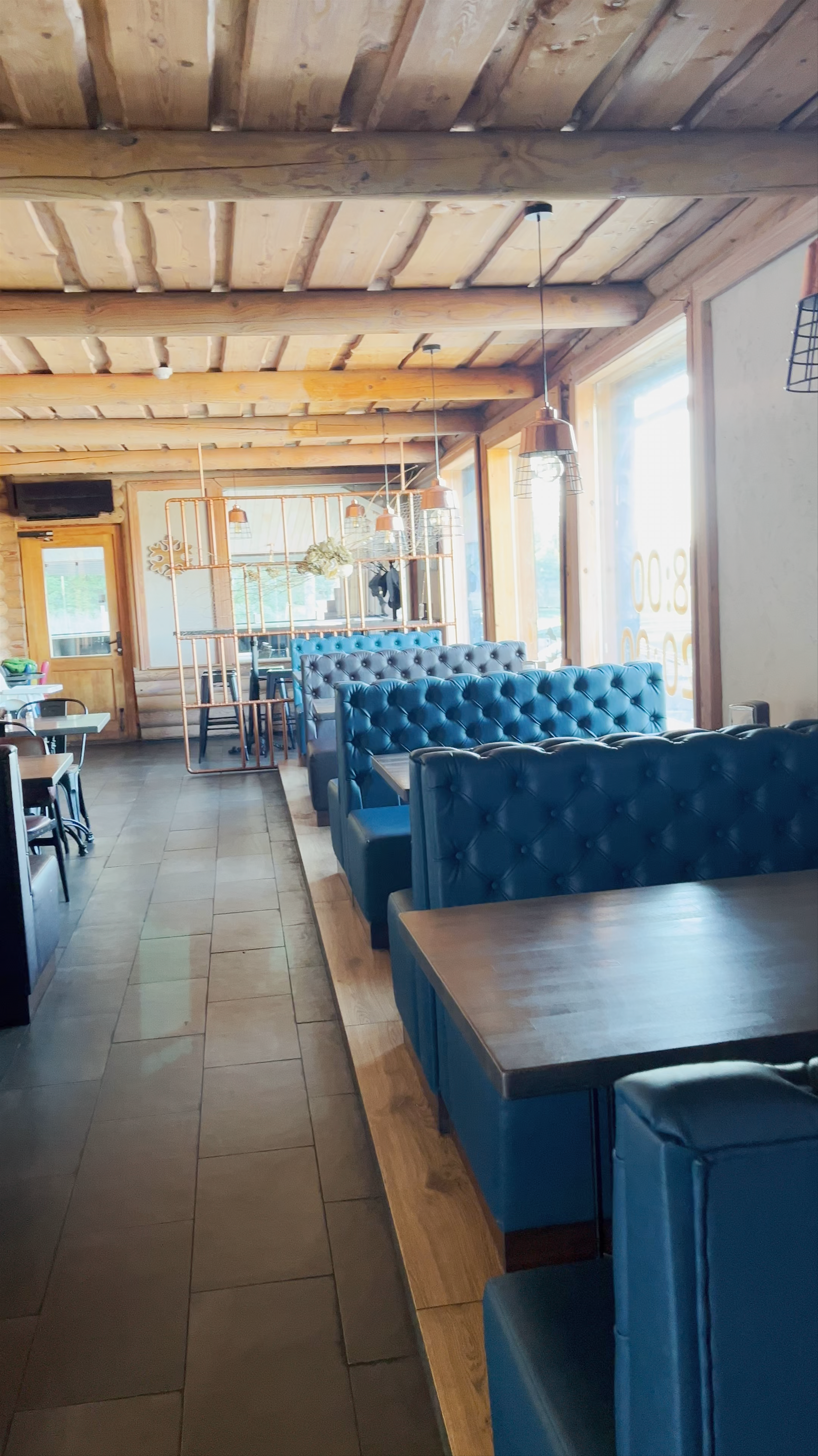 Wrana Cafe