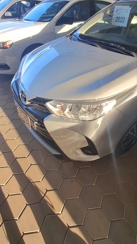 Toyota Yaris yx 2022