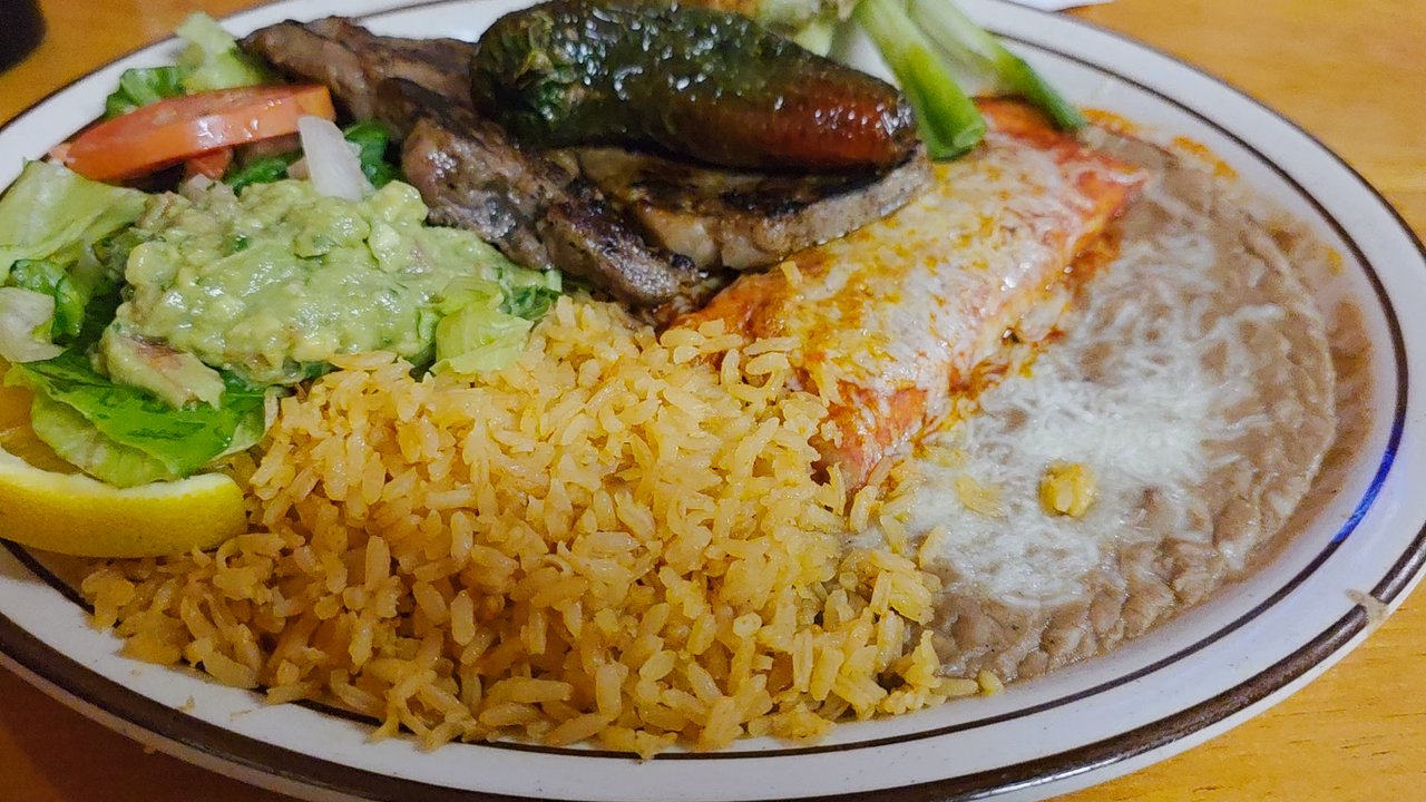 El Marinero - Mexican Near Me - La Puente, California