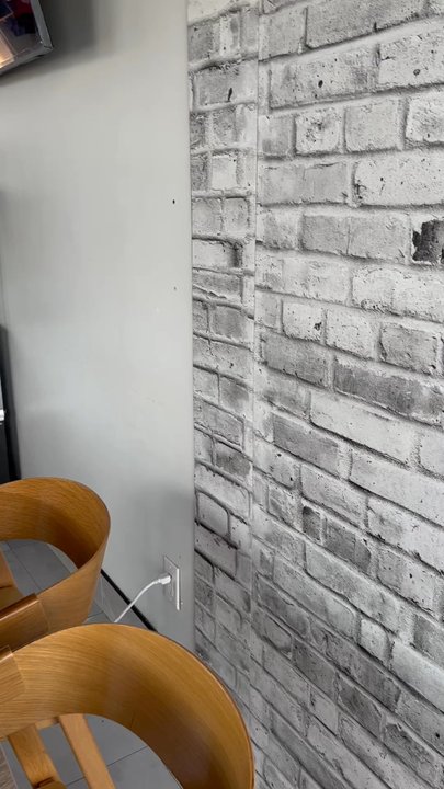 The Bloom Coffee - Beautiful clean restaurant - Cafes Near Me - Mississauga, Ontario
