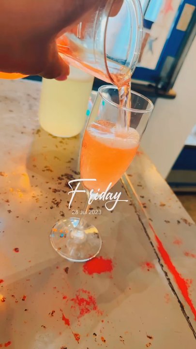 Triangle Char & Bar - Strawberry Mimosas - New American Near Me - Charleston, South Carolina