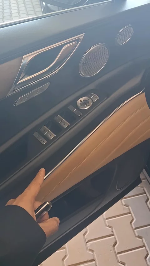 جينسيس G80 Royal 2022